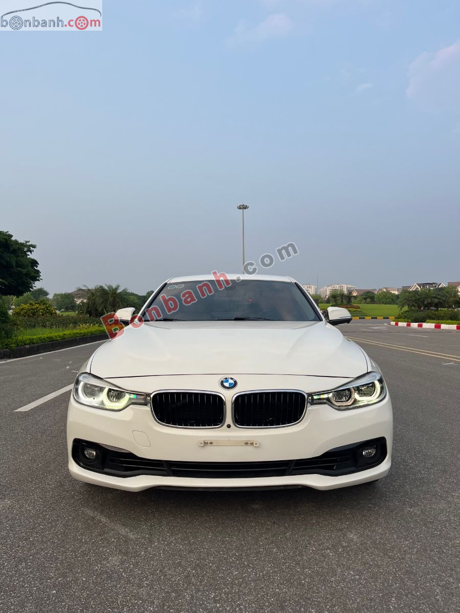 BMW 3 Series 320i