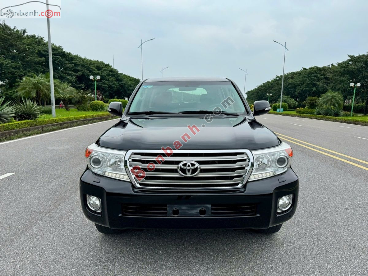 Toyota Land Cruiser VX 4.6 V8 2015