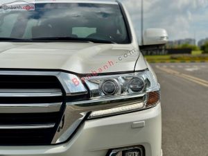 Xe Toyota Land Cruiser VX 4.6 V8 2019