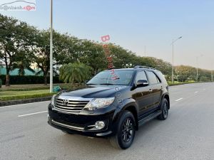 Xe Toyota Fortuner 2.7V 4x4 AT 2016