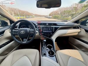 Xe Toyota Camry 2.0G 2021