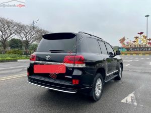 Xe Toyota Land Cruiser 4.6 V8 2020