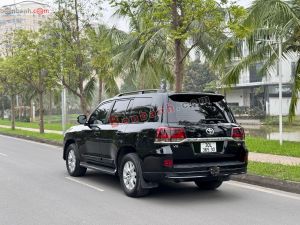 Xe Toyota Land Cruiser VX 4.6 V8 2016