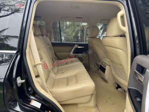 Xe Toyota Land Cruiser VX 4.6 V8 2016
