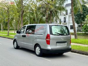 Xe Hyundai Grand Starex Van 2.4 MT 2016