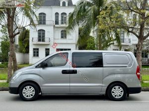 Xe Hyundai Grand Starex Van 2.4 MT 2016
