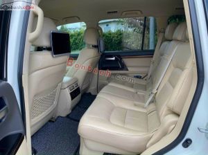 Xe Toyota Land Cruiser VX 4.6 V8 2016