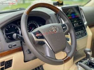 Xe Toyota Land Cruiser VX 4.6 V8 2016