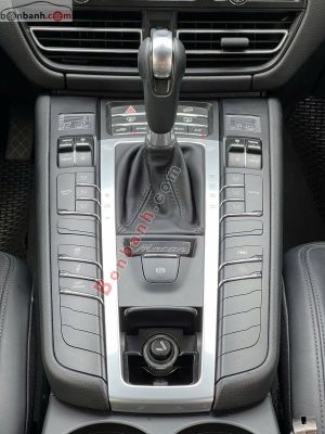 Xe Porsche Macan 2.0 2021