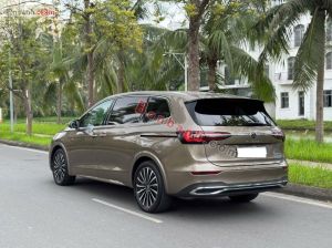 Xe Volkswagen Viloran Luxury 2023