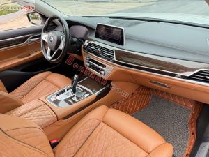 Xe BMW 7 Series 740Li 2019