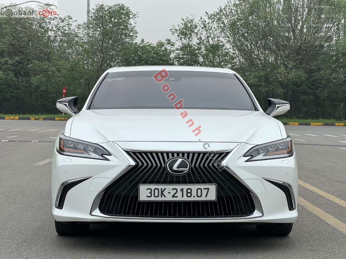 Lexus ES 250 2021