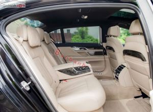 Xe BMW 7 Series 730Li M Sport 2020