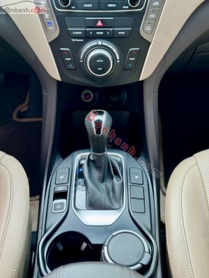 Xe Hyundai SantaFe 2.2L 4WD 2017