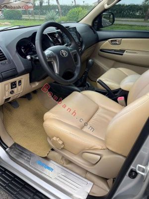 Xe Toyota Fortuner 2.5G 2016