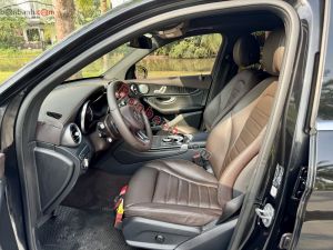 Xe Mercedes Benz GLC 300 4Matic 2017