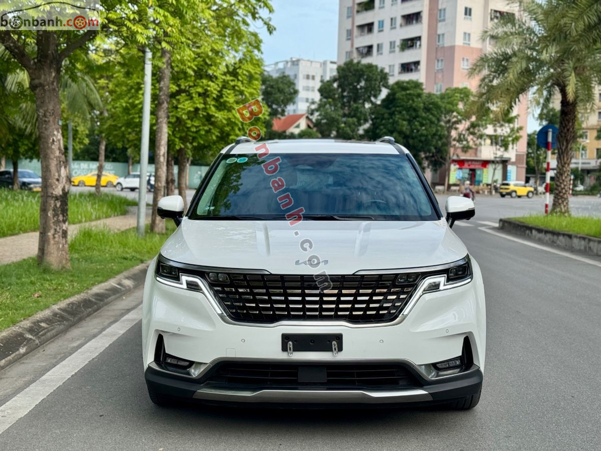 Kia Carnival Signature 3.5G 2022