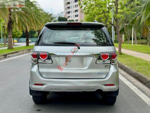 Xe Toyota Fortuner 2.5G 2015