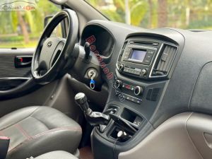Xe Hyundai Grand Starex Van 2.5 MT 2015