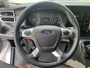 Xe Ford Transit Tiêu chuẩn 2022
