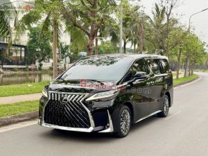 Xe Lexus LM 350 2023