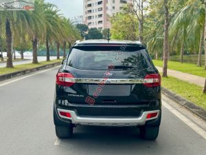 Xe Ford Everest Titanium 2.0L 4x2 AT 2019
