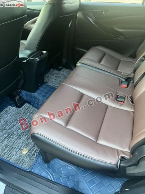 Xe Toyota Innova 2.0E 2016