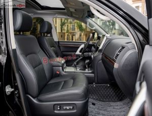 Xe Toyota Land Cruiser 4.6 V8 2020