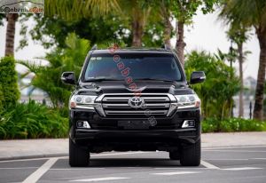 Xe Toyota Land Cruiser 4.6 V8 2020