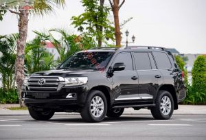 Xe Toyota Land Cruiser 4.6 V8 2020