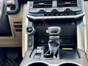 Xe Toyota Land Cruiser 3.5 V6 2024
