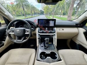 Xe Toyota Land Cruiser 3.5 V6 2024